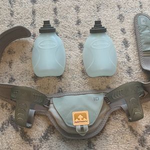 Nathan hydration running belt w/ water bottles